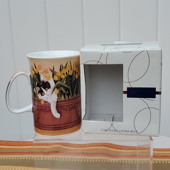 Ashdene of Australia Other - Ashdene of Australia Fine Bone China Mug Cats